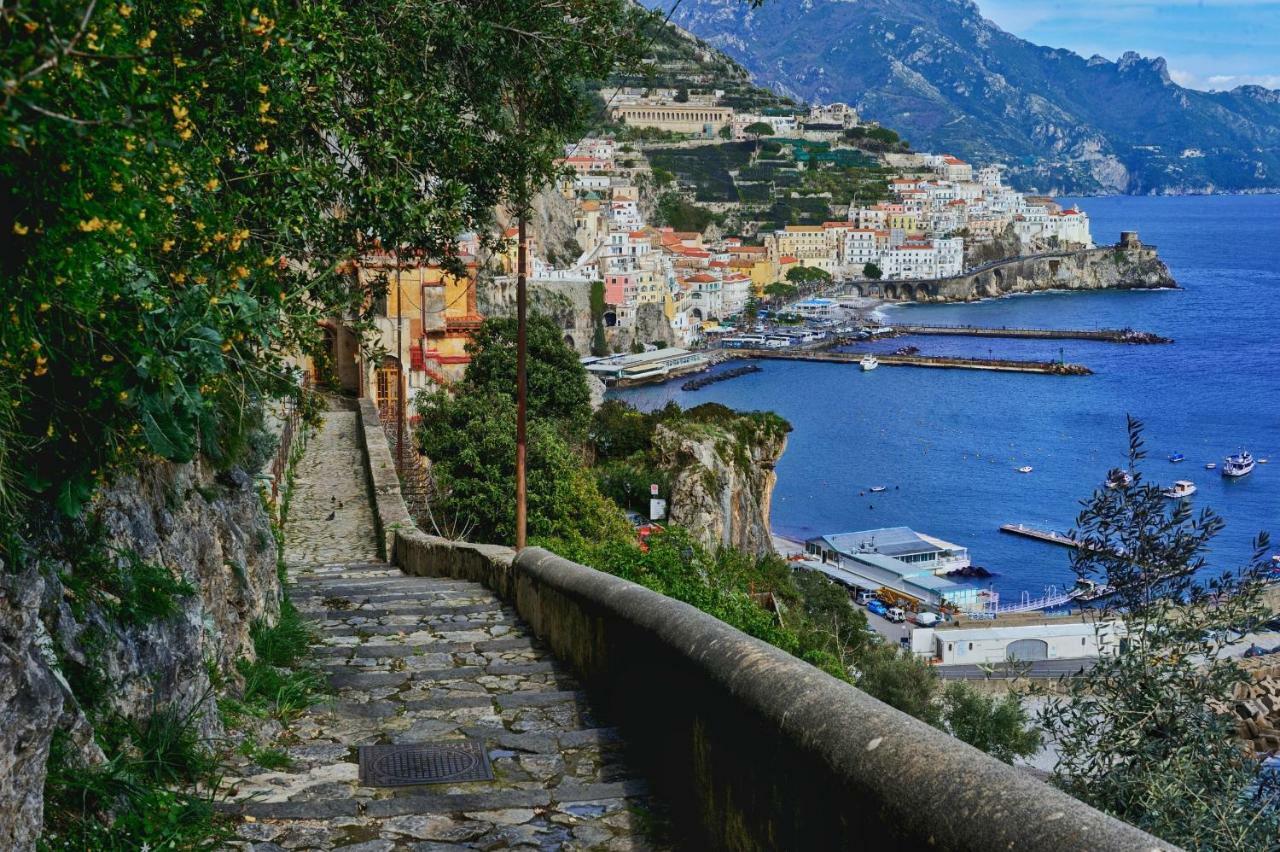 Chez Amelie Villa Amalfi Bagian luar foto
